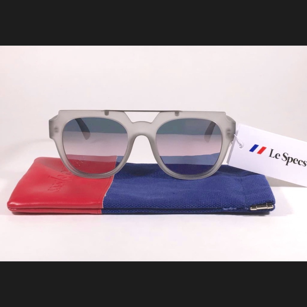 Le Specs “La Habana” Gray Matte Mist Sunglasses w/Rose Gold Mirror Lenses NWT
